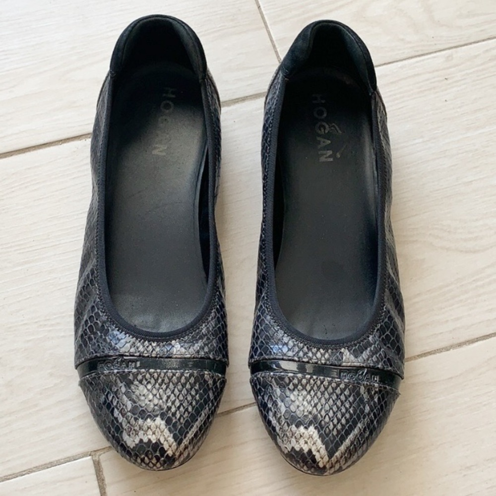 Hogan Snake Skin Flats